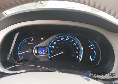 2013 Toyota Sienna Xle V6 8 Passenger from USA, damaged, VIN 5TDYK3DC2DS286018